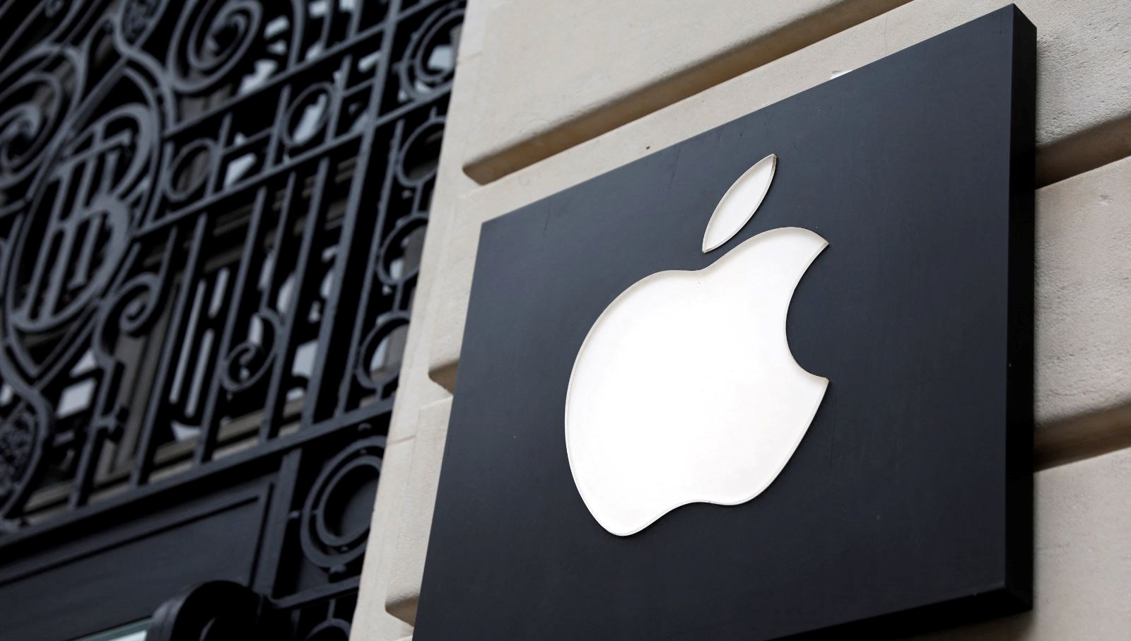 apple abnin rekabet duzenlemelerine isyan etti StlGOVBF