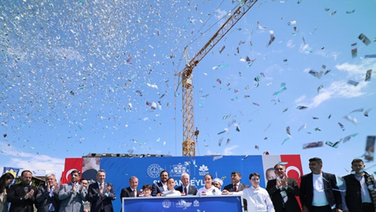 istanbulda-tam-gun-egitim-icin-dev-adim-3-okulun-temeli-atildi-wUBM2FPy