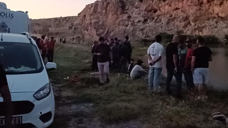 Göksu Çayı’nda akıntıya kapılan kişi, kayboldu