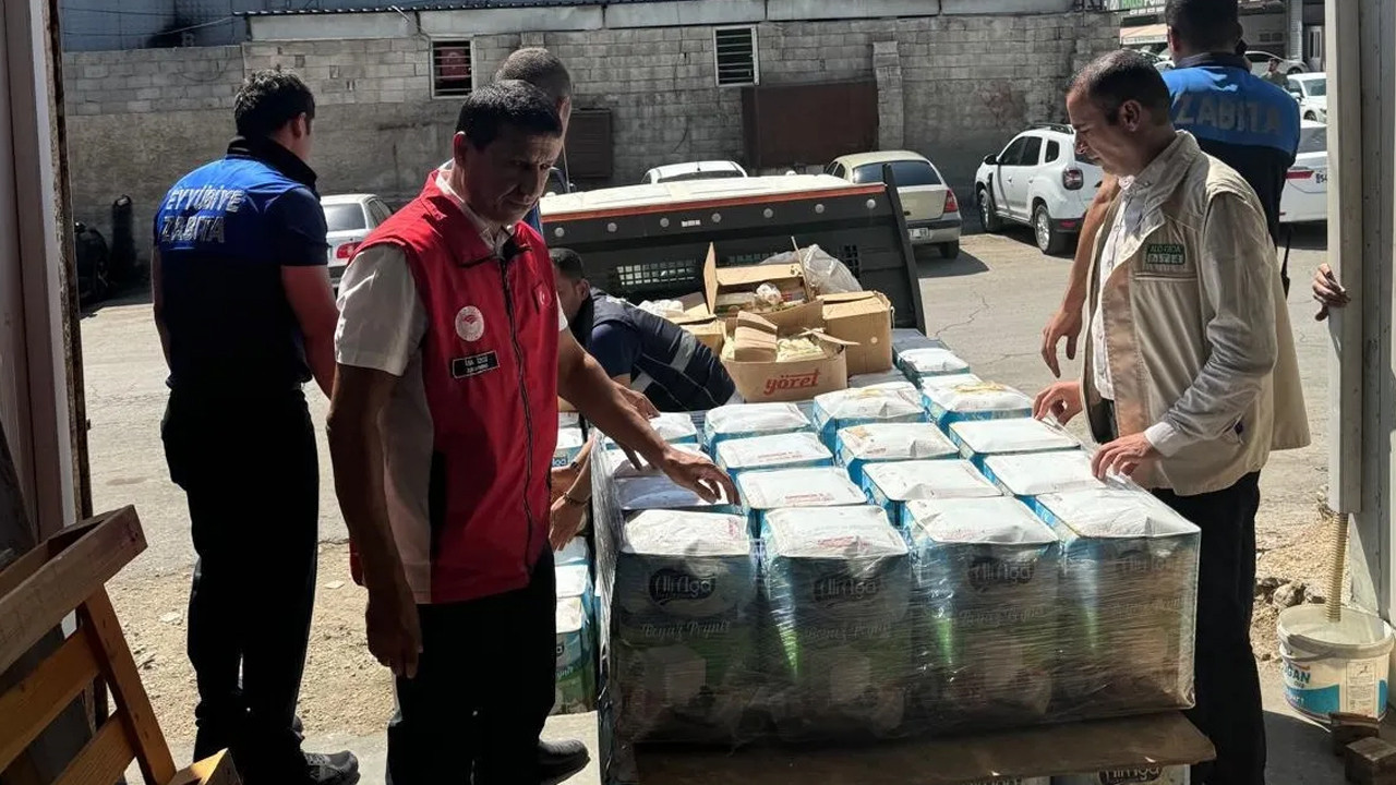 Sanliurfada denetimlerde tam 5 ton bozuk gida imha edildi i5ianLkb